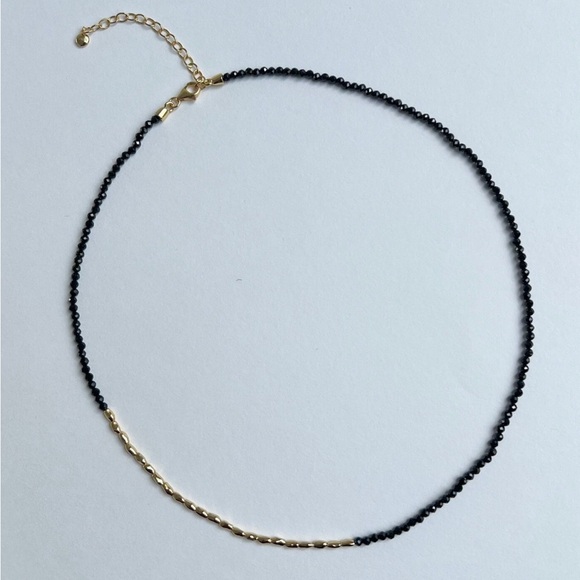 Mini nugget and black spinel beaded necklace - Picture 2 of 5